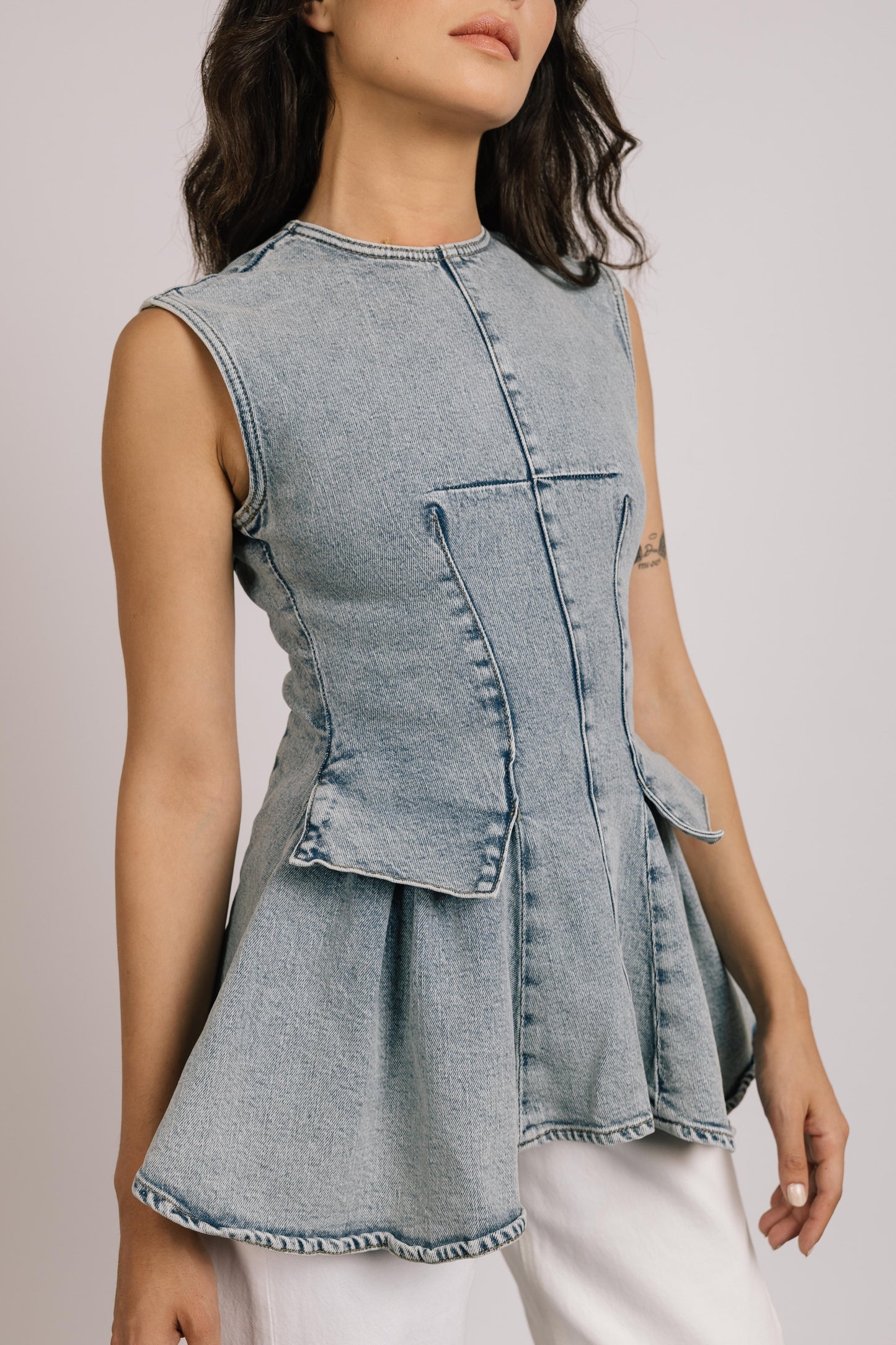 The ReNadz Top