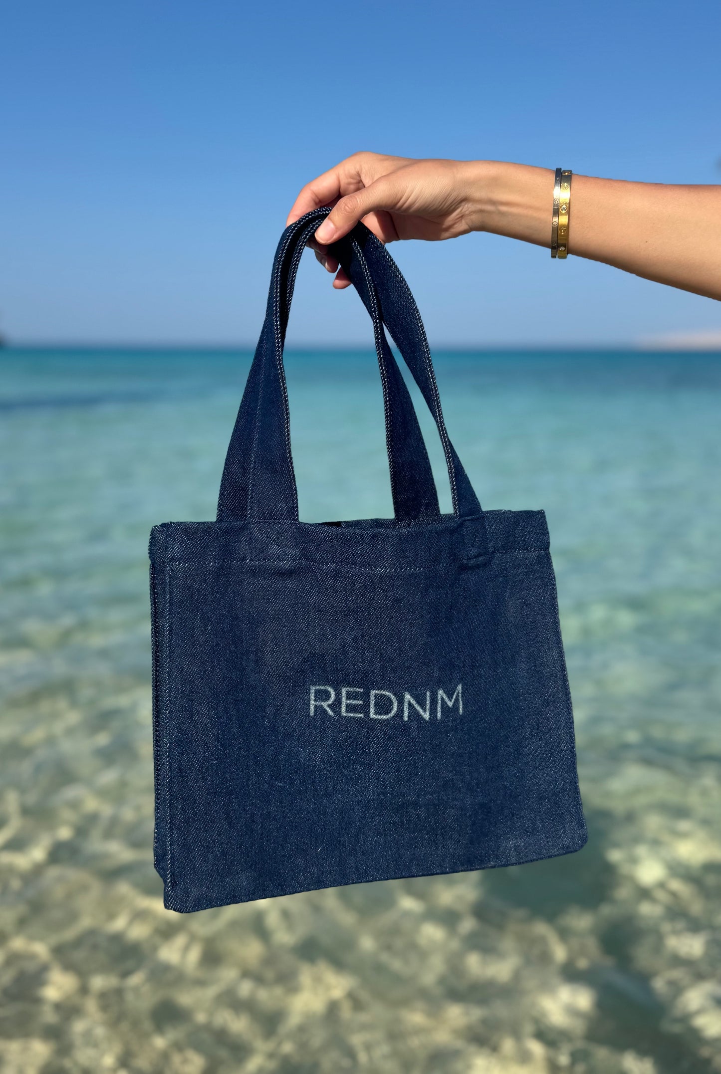 The REDNM Tote